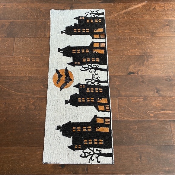 Tahari Home Haunted House Bats Halloween Beaded Table Runner 13”x36”- NWT - Picture 1 of 3